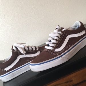 Classic vans (brown)